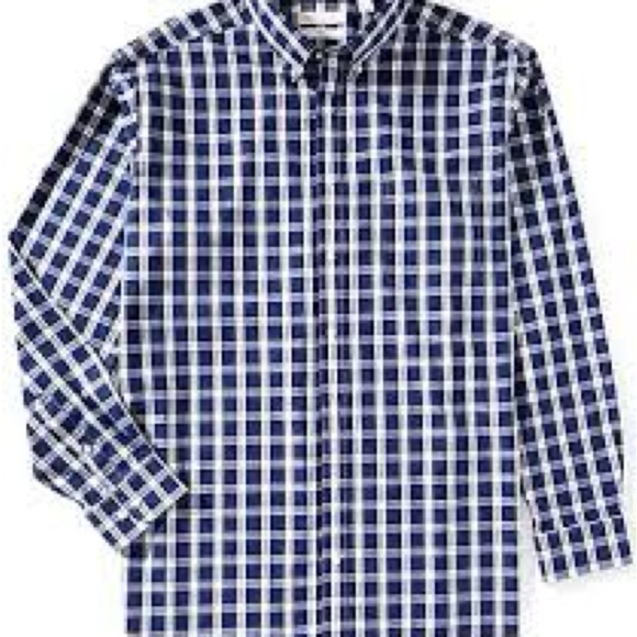 Roundtree & Yorke Other - Roundtree & Yorke Blue and White Casual Button Down Shirt